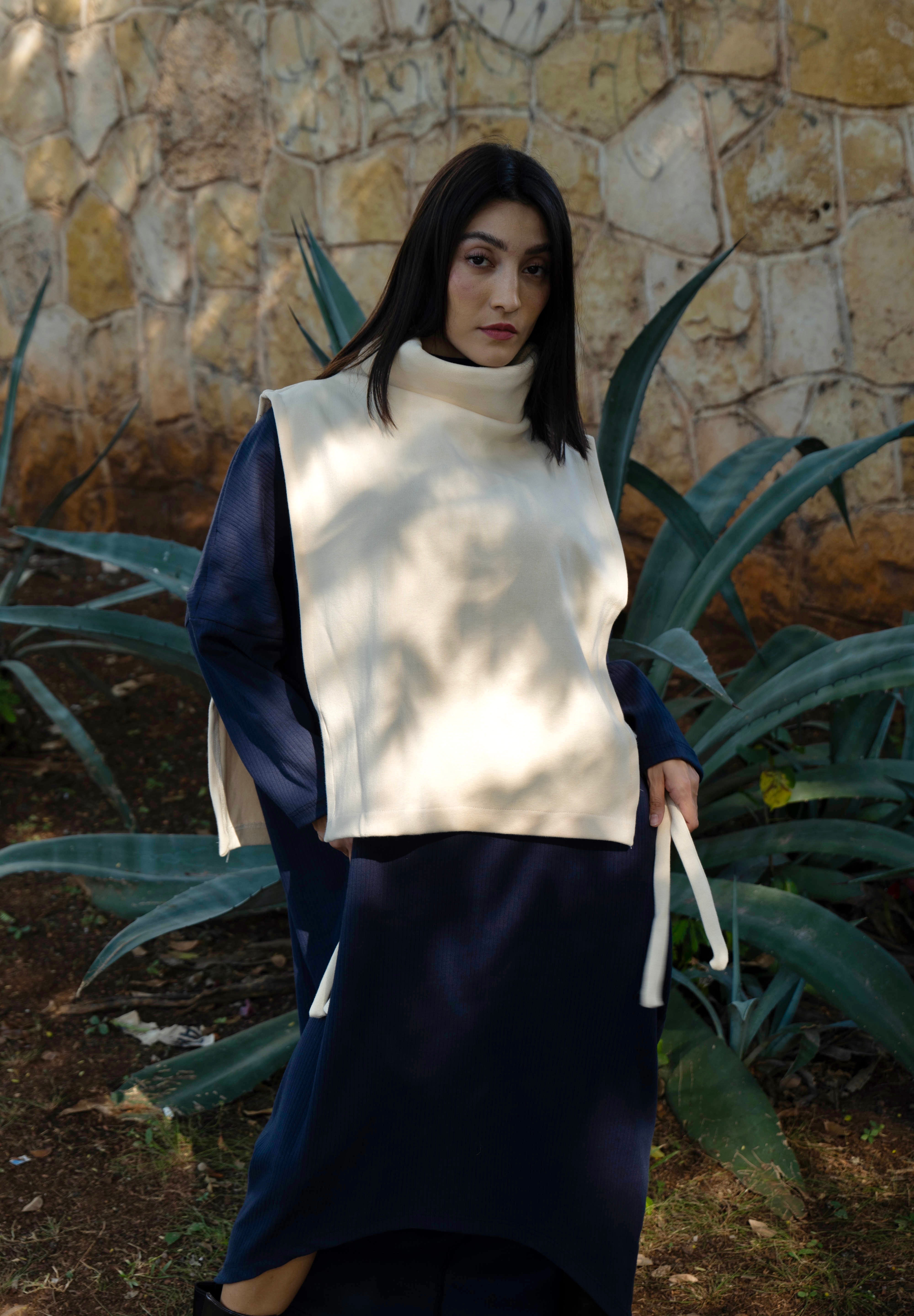 TUNIS SWEATER ALMOND