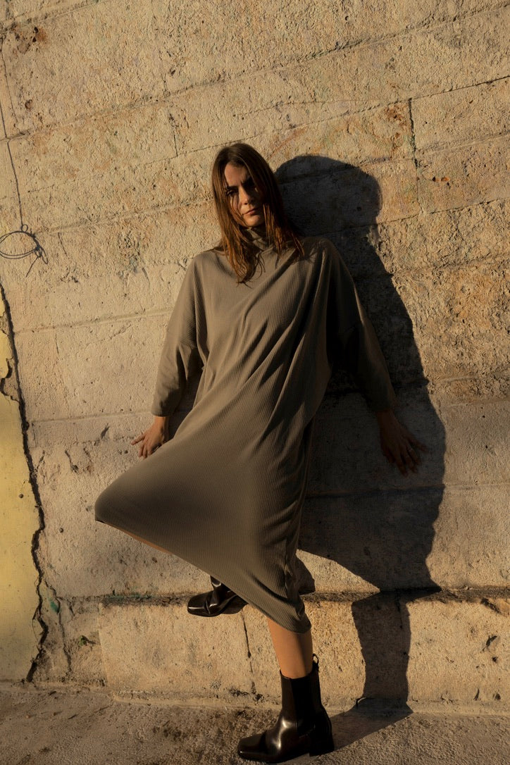 FRANKFURT ROBE MATCHA