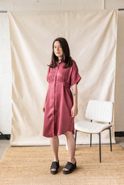 Pink Lyocell shirt-dress with collared drop-shoulder silhouette – MAS Montréal, SS27