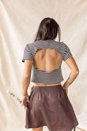 Blue rib knit top with open back – MAS Montréal, SS27