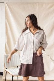 Beige linen-cotton shirt with lapel collar and oversized pocket – MAS Montréal, SS27