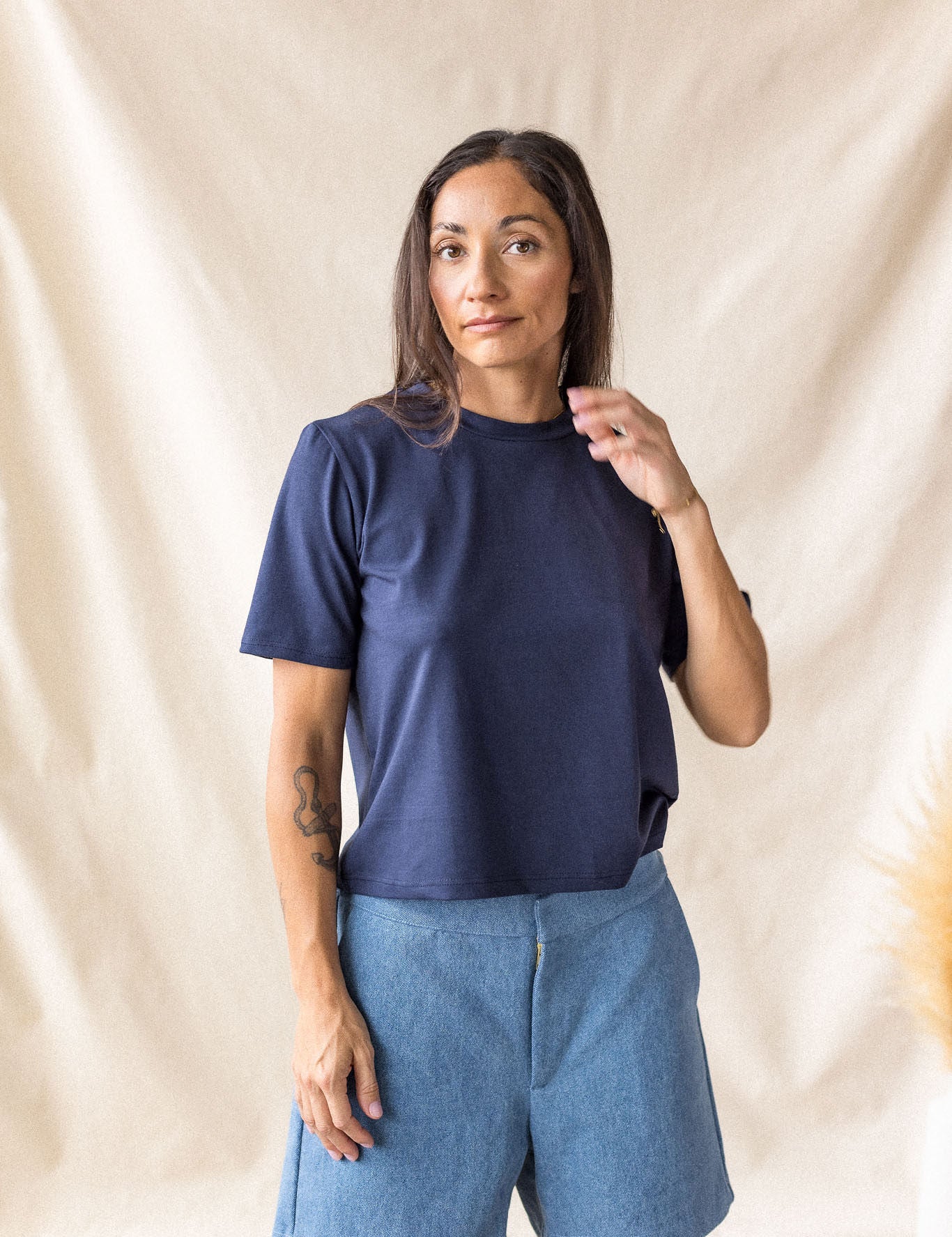 Blue denim short with back elastic waistband – MAS Montréal, SS27