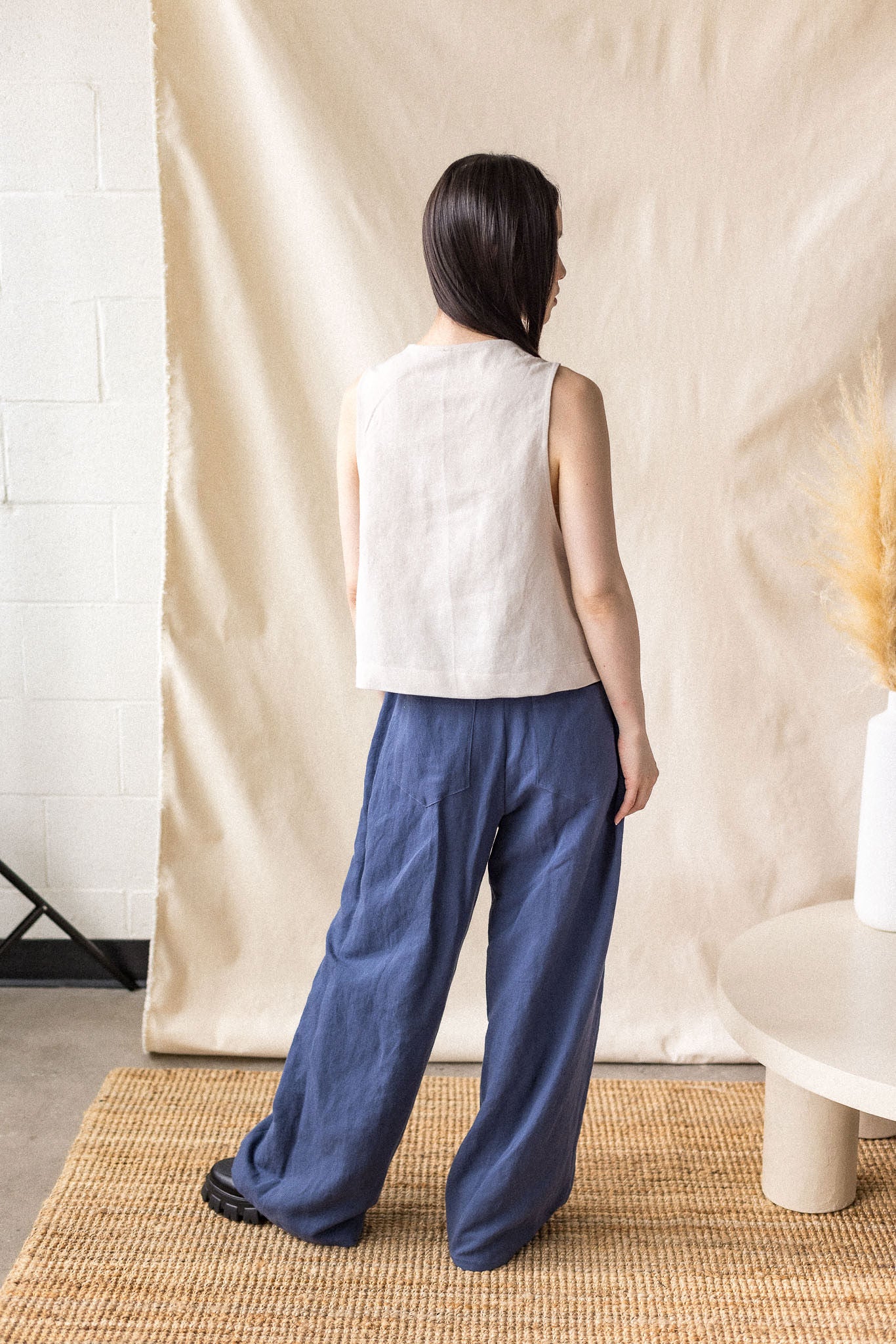 Capri Tank Top - Linen