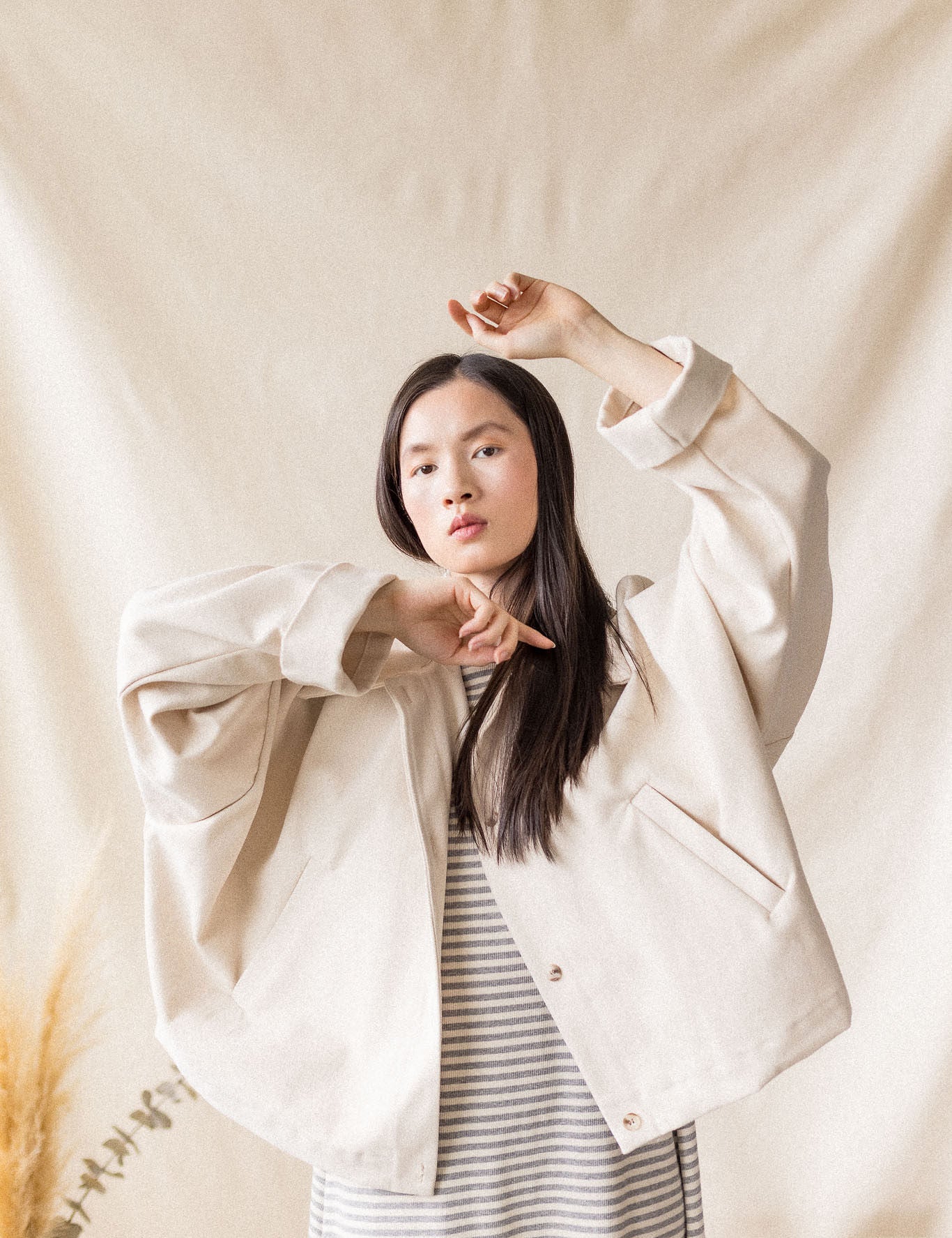 Beige oversized denim coat with front pockets and button closure – MAS Montréal, SS27
