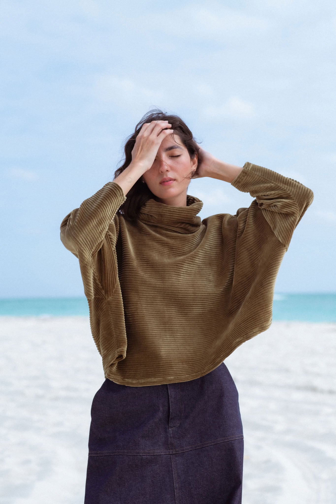 Byron Sweater in Moss Green (Moss) oversized velvet rib turtleneck - MAS Montréal