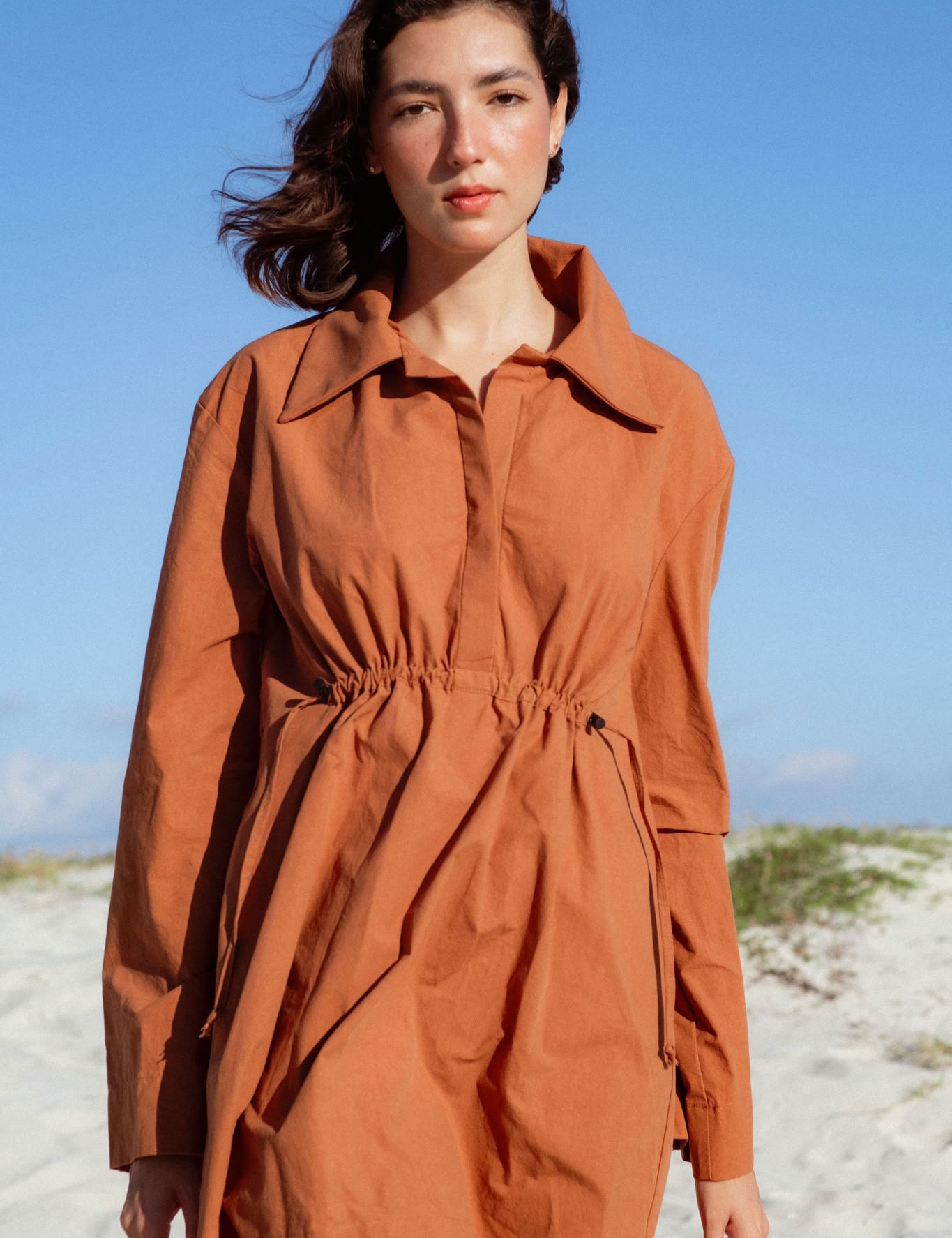 Vancouver Dress in Rust (Copper) cinched waist cotton shirt dress - MAS Montréal
