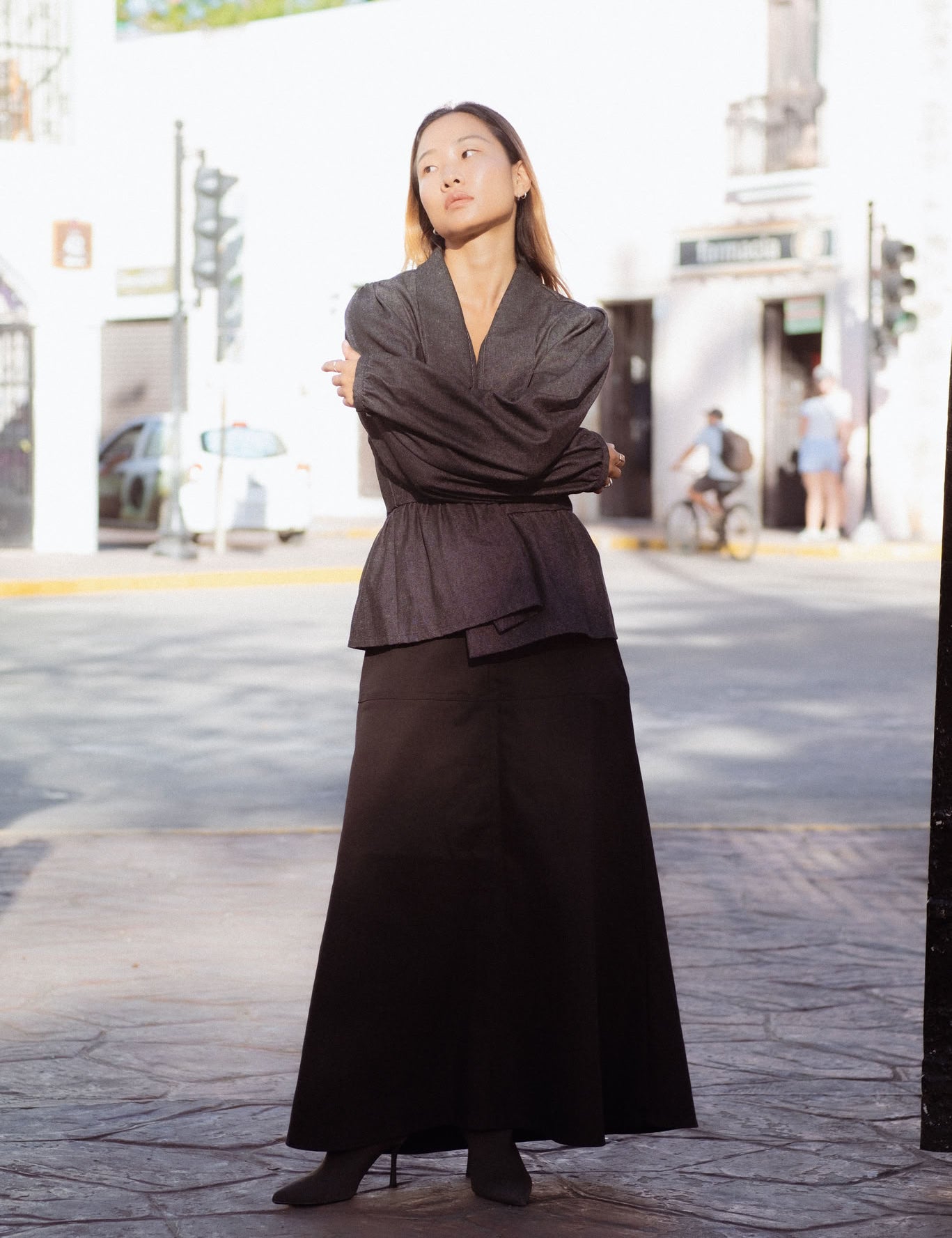 San Marcos Skirt in Black (Carbon) A-line denim maxi skirt, side view - MAS Montréal