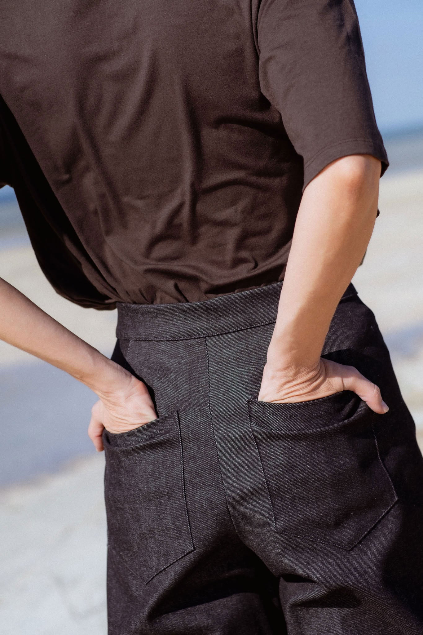 Vienna Pants in Black Denim (Carbon Denim) wide leg stretch denim pants, worn - MAS Montréal
