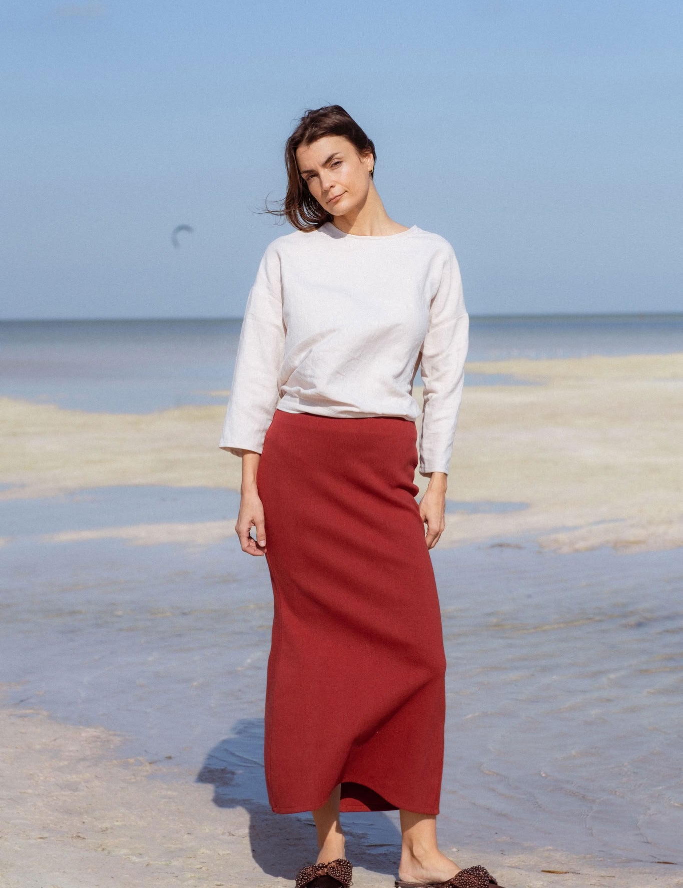 Arden Blouse in Off-White (Linen) linen-cotton wrap blouse - MAS Montréal