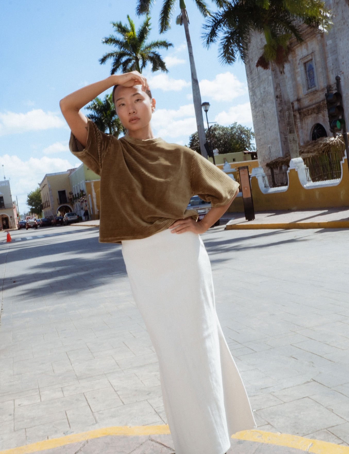 Cabo T-Shirt in Moss Green (Moss) velvet rib tee, side view - MAS Montréal