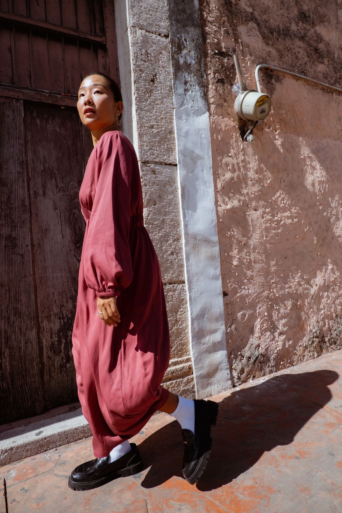 Monte Dress in Dusty Rose (Bloom) V-neck lyocell midi dress, worn - MAS Montréal